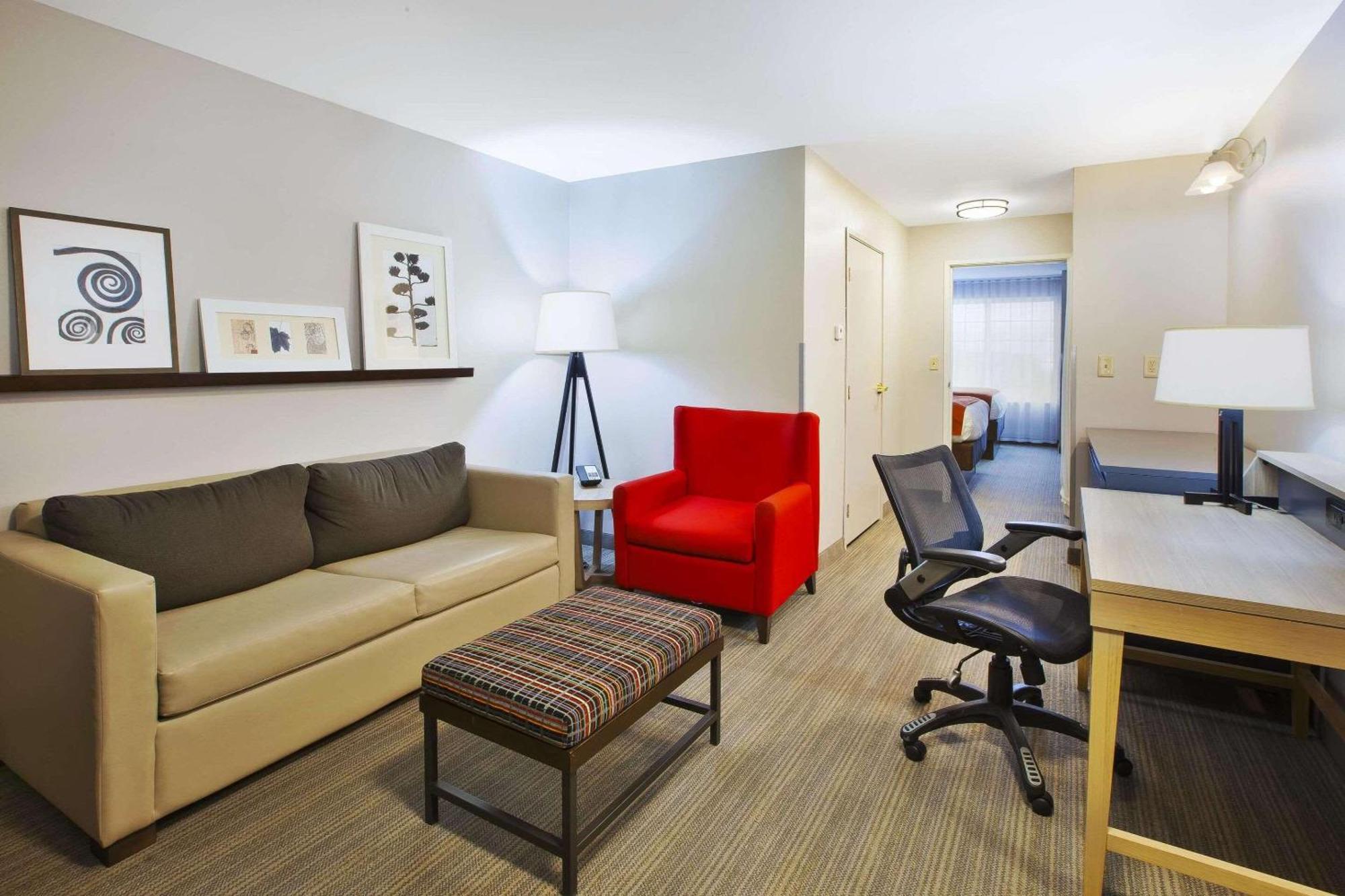 Country Inn & Suites By Radisson, Big Rapids, Mi Екстериор снимка