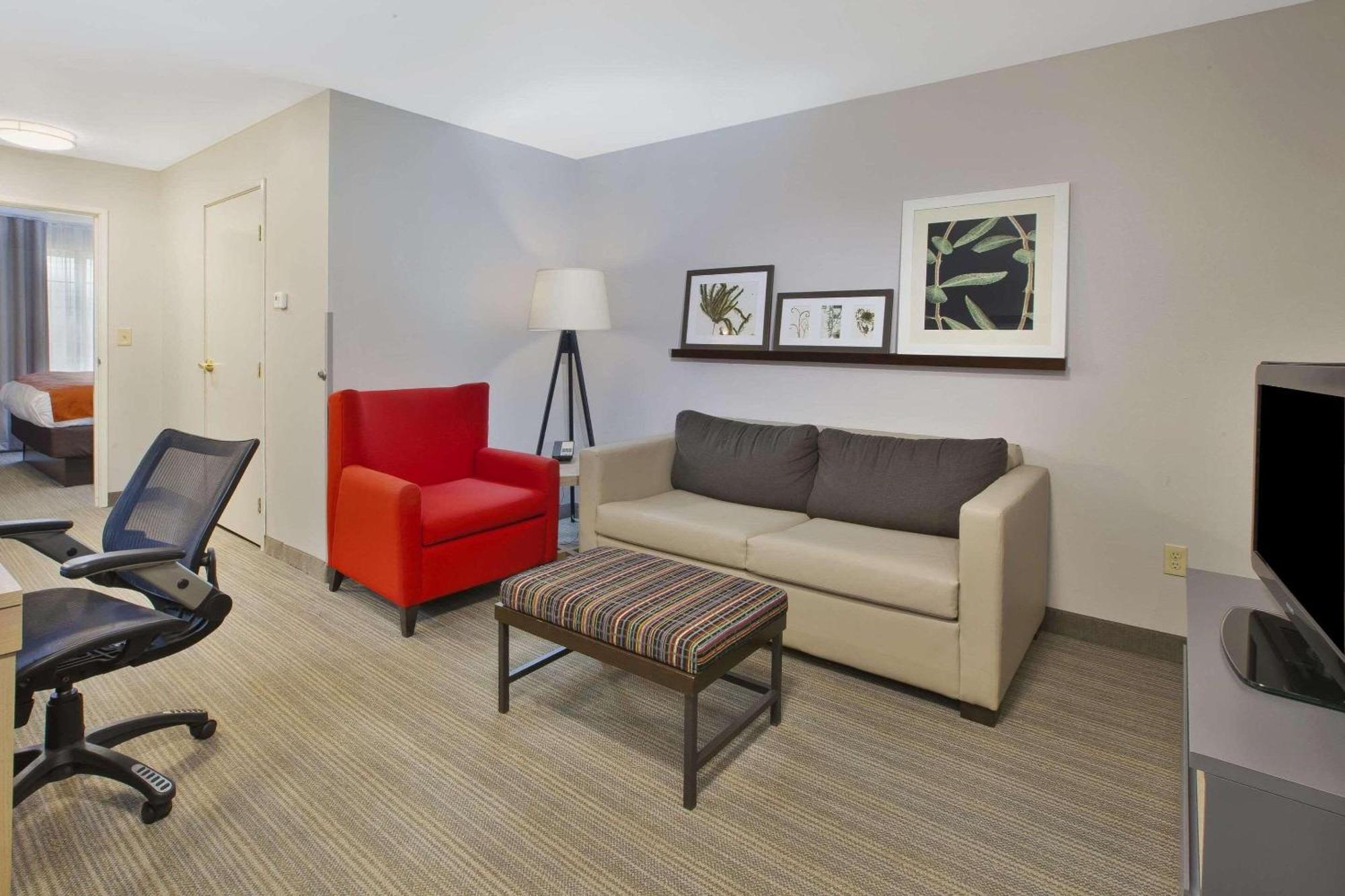 Country Inn & Suites By Radisson, Big Rapids, Mi Екстериор снимка